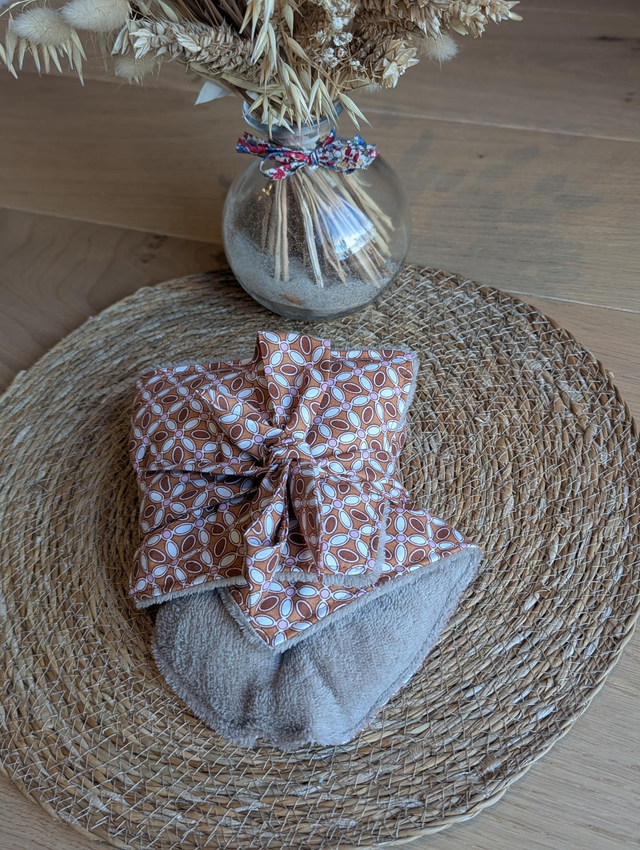 Bouillotte sèche avec sangles 