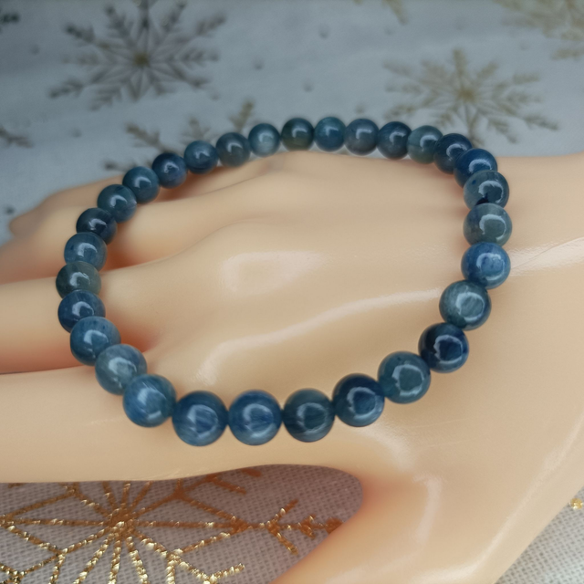 Cyanite / Bracelet Boules de 6 mm / Rondes et Polies en Pierres Naturelles
