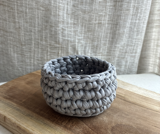 Panière petite grise 