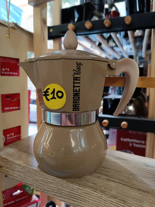 Baronetta Paris mezza tazza