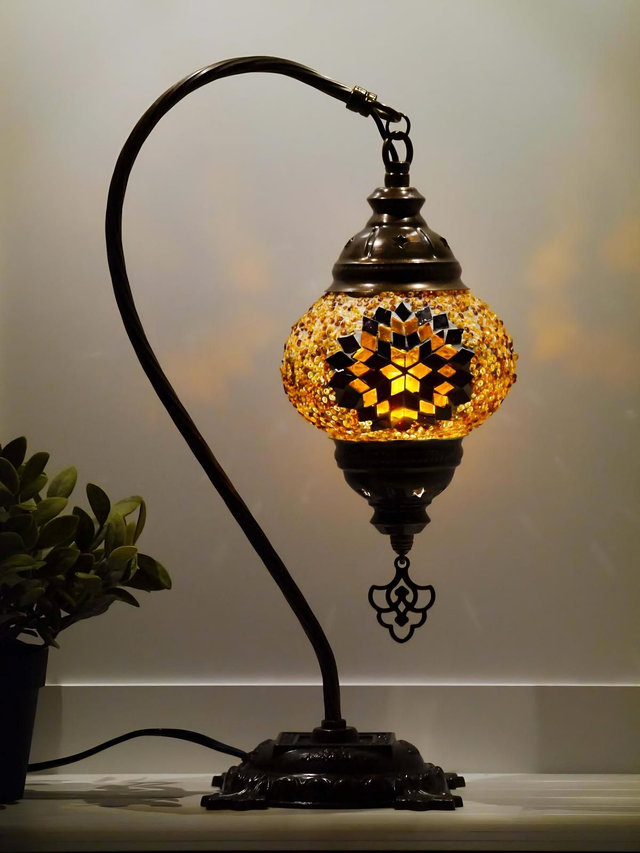 Medium Mosaic Swanneck Table Lamp
