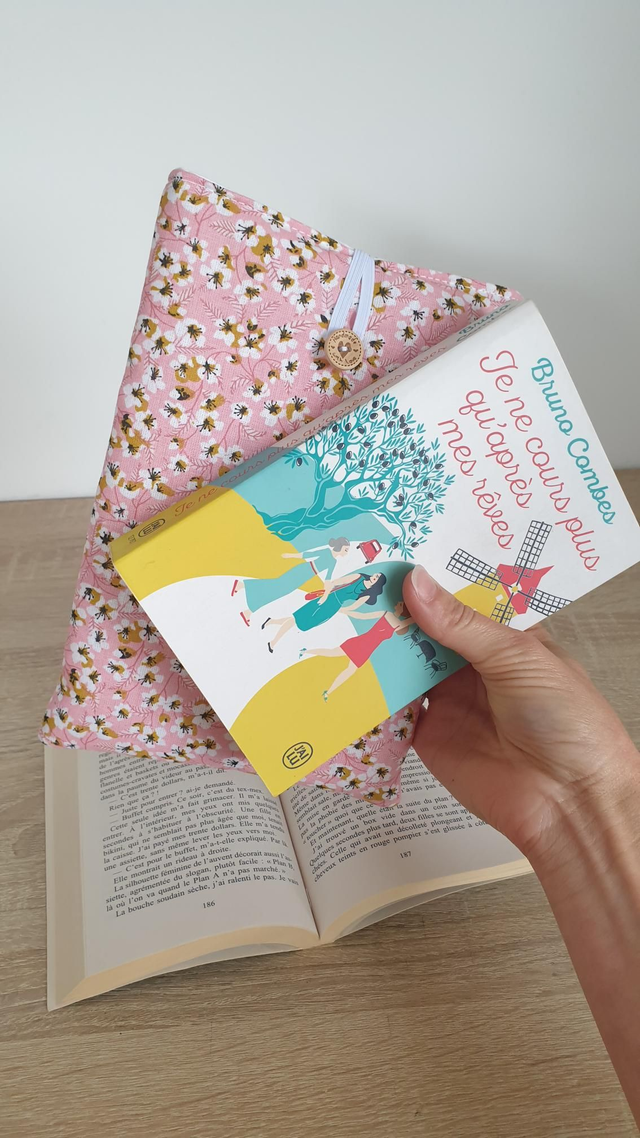 Pochette à livre POCHE ou BROCHE FLEURI ROSE