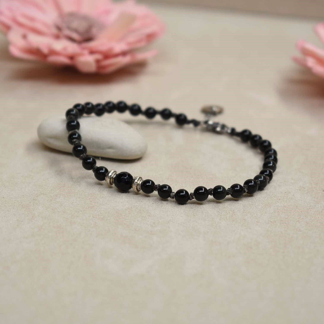 Bracelet fin en onyx noir