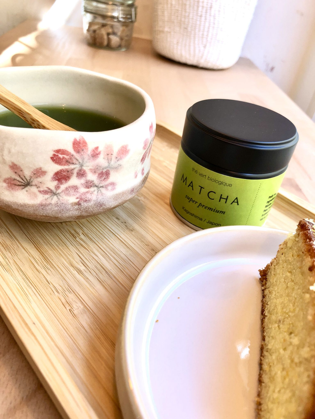 Bol à thé artisanal Sakura