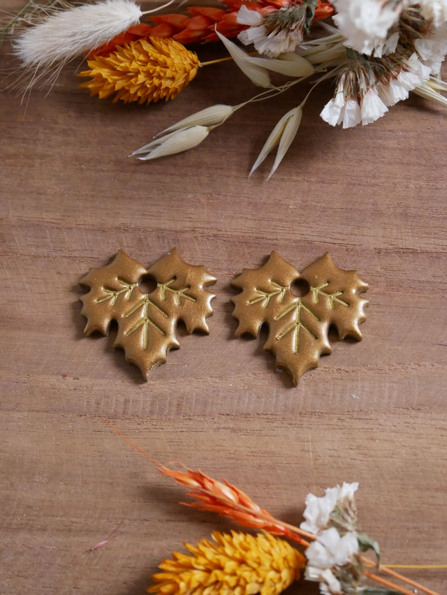 Feuilles d'érable bronze grandes