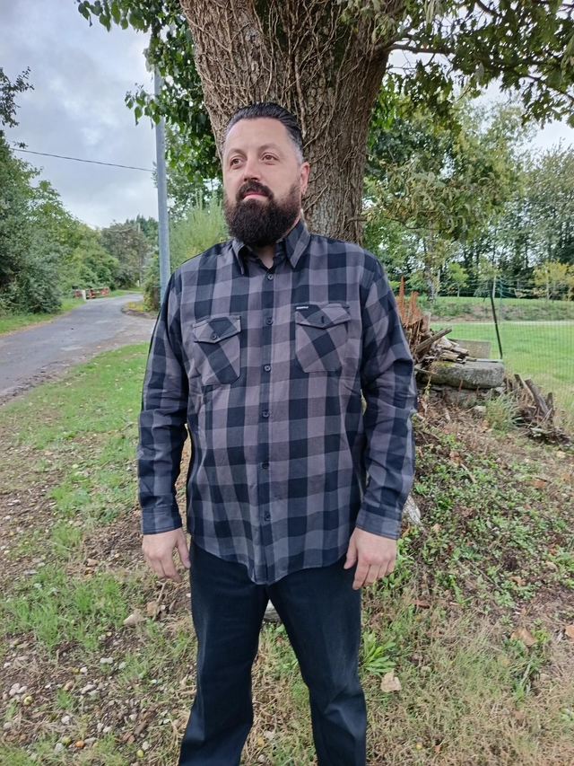 Chemise à carreaux flanelle noir et gris