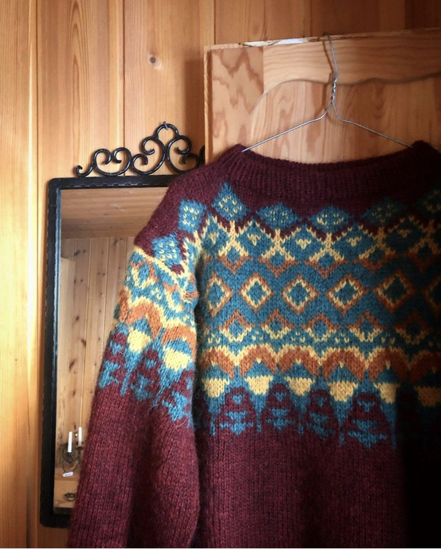 Matoaka Sweater Kit - Col 05 (Brick Heather) - Wool &amp; Pattern - Linka Neumann
