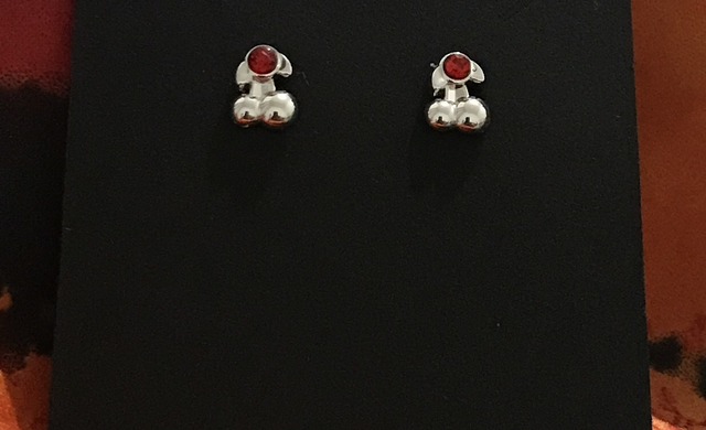 Children-Adult Plastic Studs -Red - CASER03