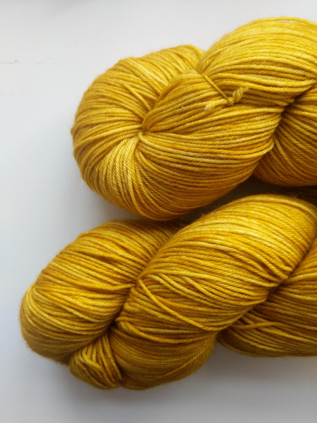 Multi Talented 4ply Camillo 100g/400m