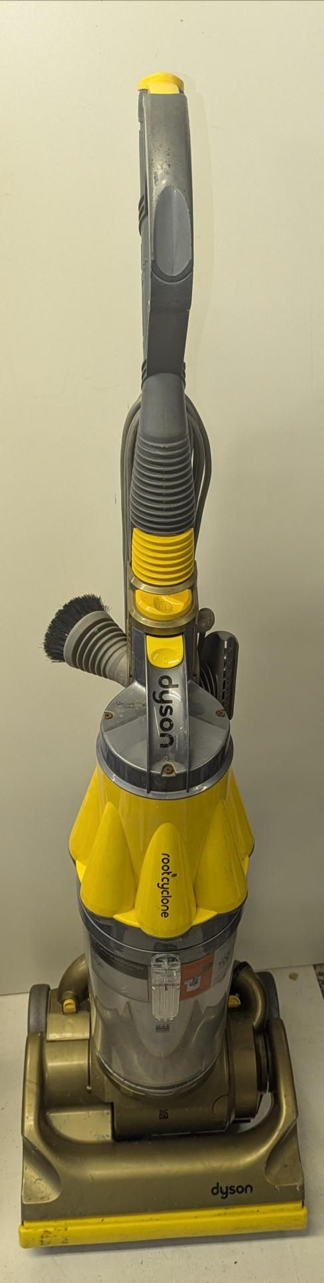Dyson DC07 upright vacuum cleaner 