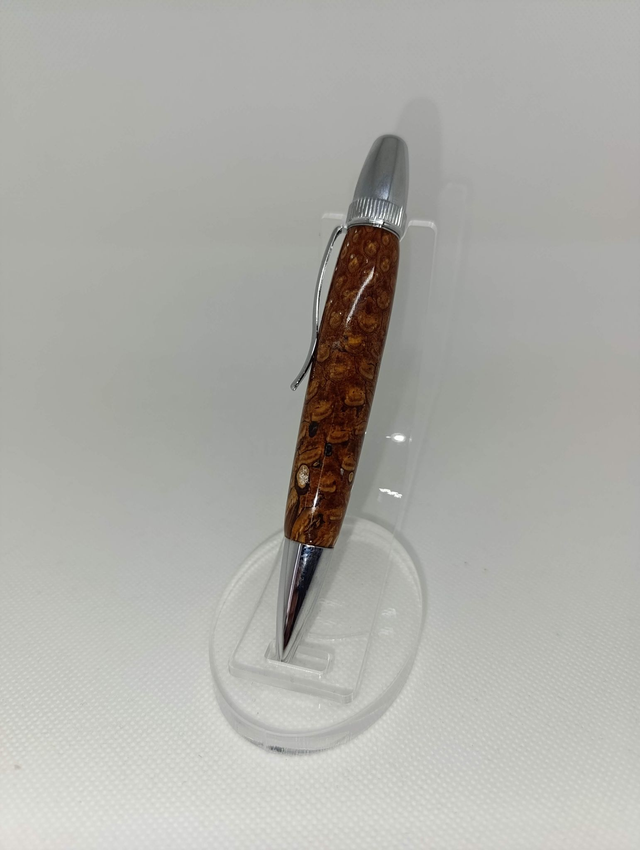 Stylo "Polaris" en pigne de pin/résine