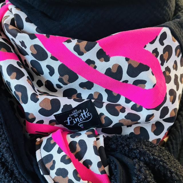 Écharpe “ La Cocoon - Black fluo “