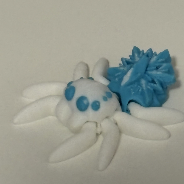 3D Printed Spider With Snowflake