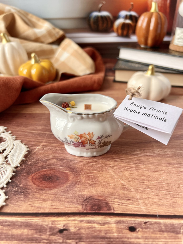 🍁 Bougie Brume matinale - mini pot à lait &quot;feuilles d&#039;automne&quot;