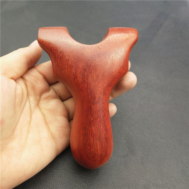 06B19 ... Lance pierre bois de rose PFS