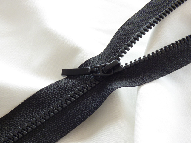 Moulée Séparable 4mm Noir - Fermeture Eclair