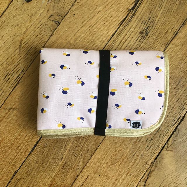 Tapis à langer pliable avec tissu imperméable - Rose