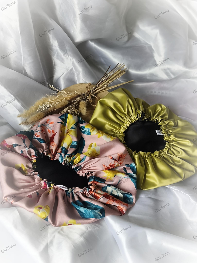 Bonnet satin réversible 