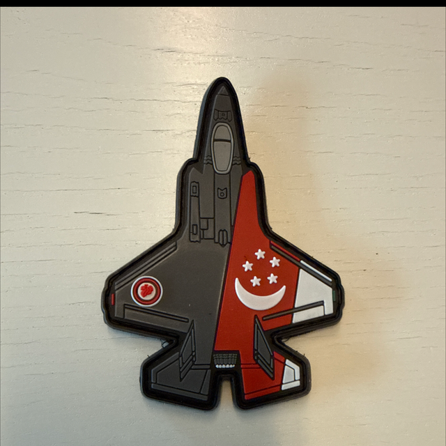 F35 - Singaporean flag