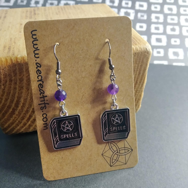 Boucles d&#039;oreilles ésotérique livre