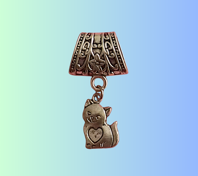 A Petit bijou de Foulard Chat Robin