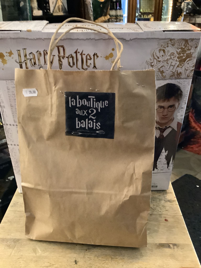 Pochette surprise 20€