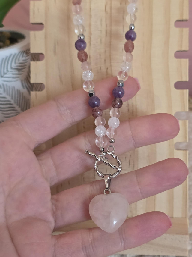 Collier Lépidolite, Quartz fraise, Quartz rose, Cristal de roche en 0,6 cm