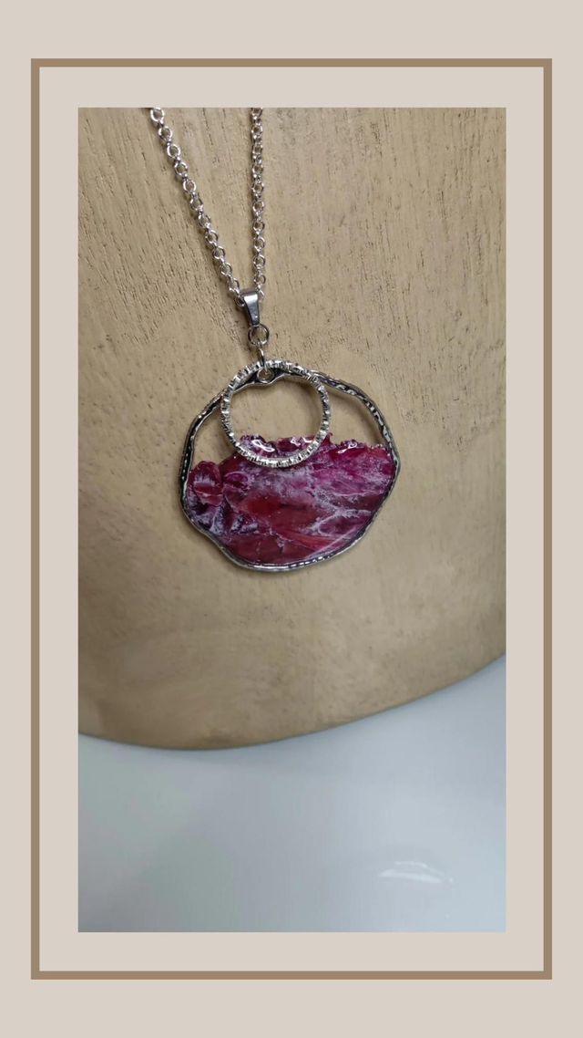 Collier &quot;les rouges rosés&quot; double rond 