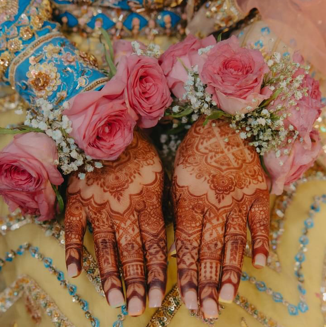 Bespoke Fresh Hand Gajras (2)