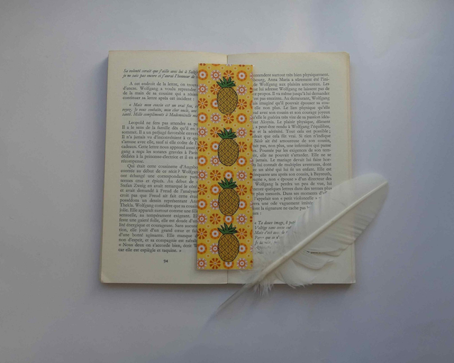 Le marque-page aux ananas