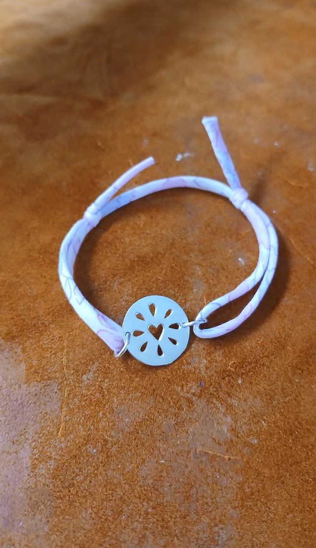 Bracelet en argent, modèle "Coeur Flamboyant"