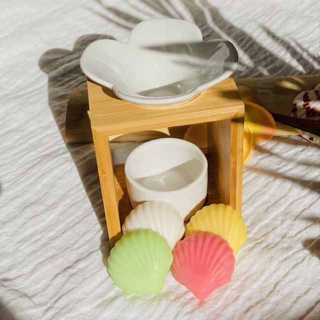 Brûle-parfum Frangipanier &amp; Coffret de Fondants (au choix) 