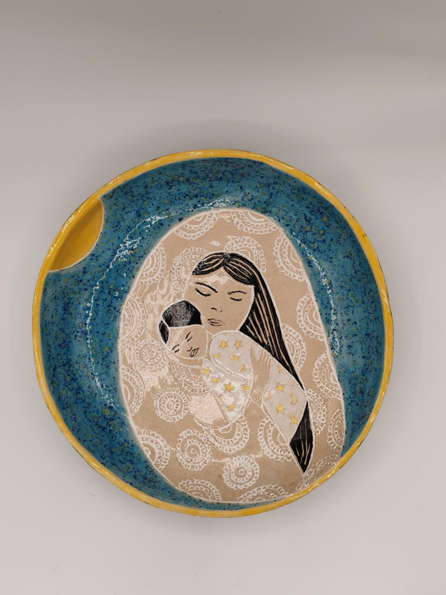 Plat "La Madone et l'Enfant"