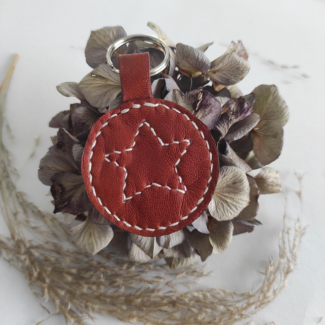 Porte clés Étoile en cuir 