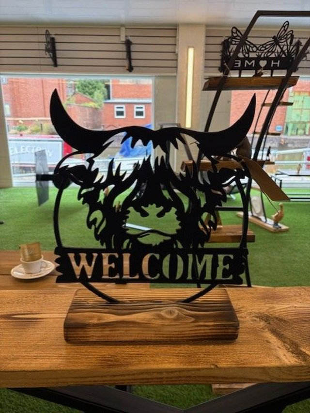 HIGHLAND COW WELCOME ON WOOD 