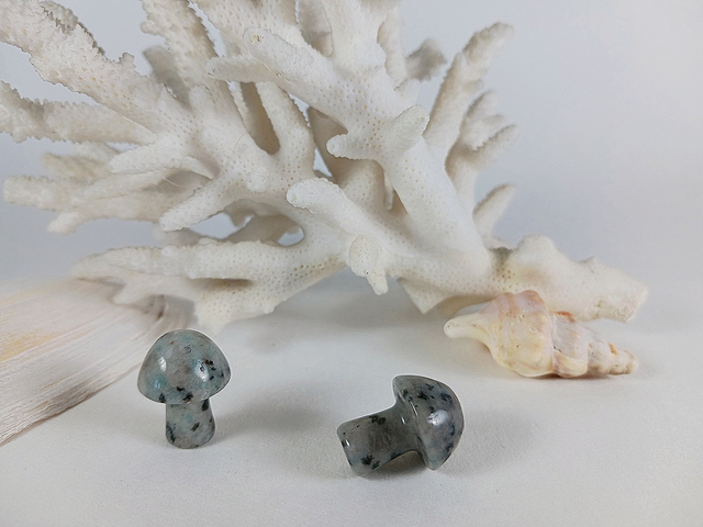 Champignon sculpté : jaspe kiwi