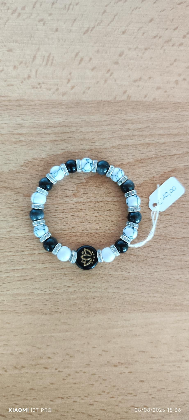 Perle nere e bianche 