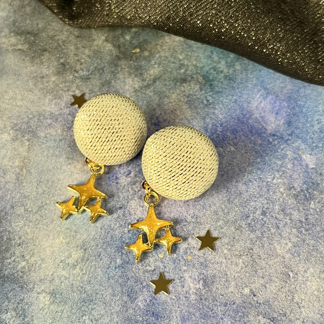 Mini Sidonie dorée avec breloque étoiles jaunes