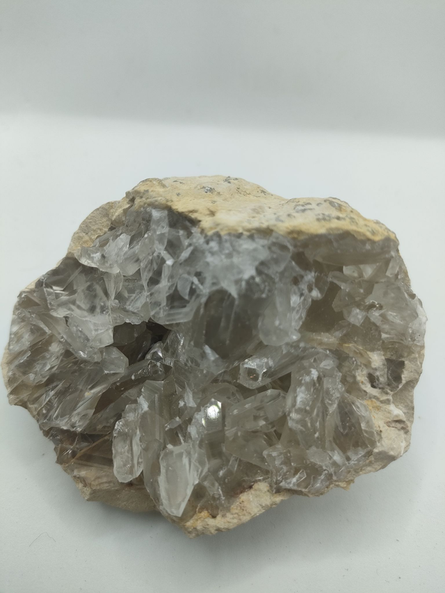DEMI GEODES DE QUARTZ BLANC 538gr