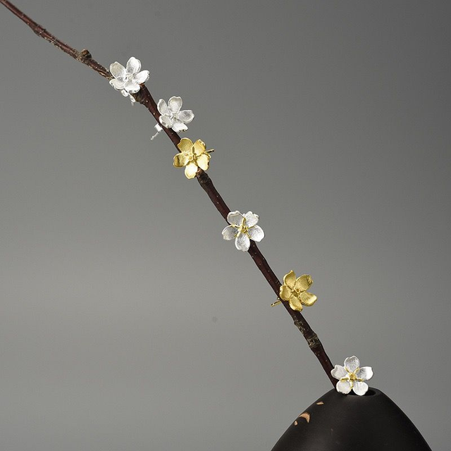 *Designer Silver Jewellery* Forget-me-not Silver Stud Earrings