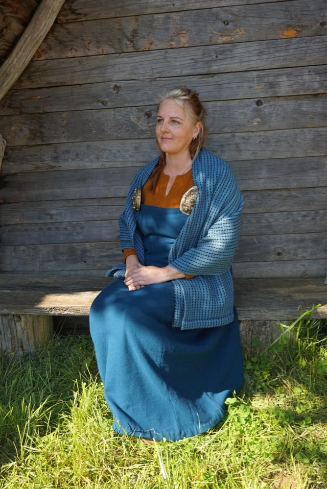 châle modèle Hedeby Graves - Grave S27 ( indigo ) 