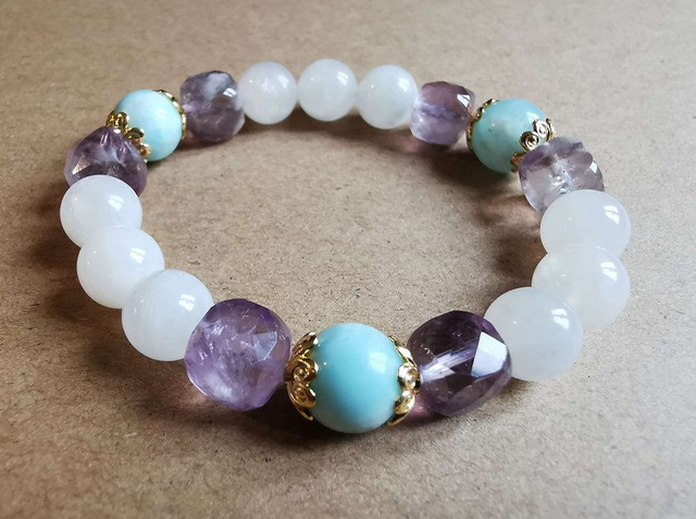 Bracelet en Pierre de Lune, Améthyste et Larimar 