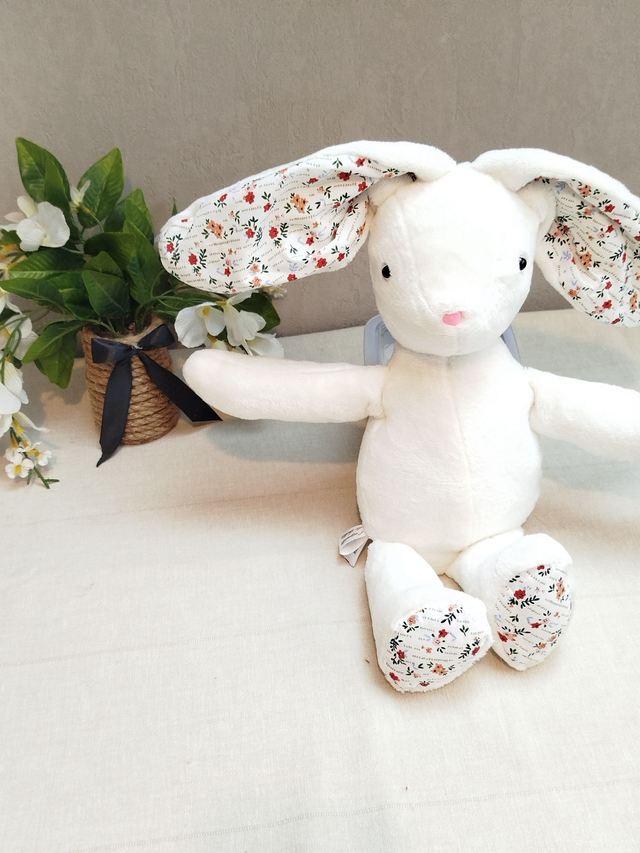 Peluche lapin motif 4