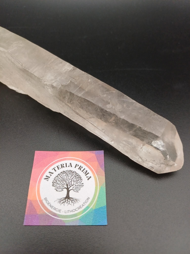 Quartz &quot;lémurien&quot; 14.5cm