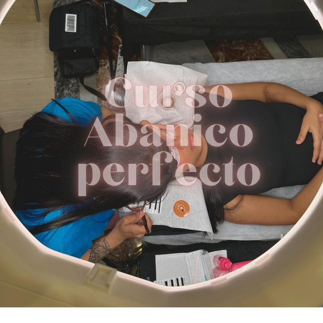 Curso presencial  Abanico perfecto iniciación volumen ruso