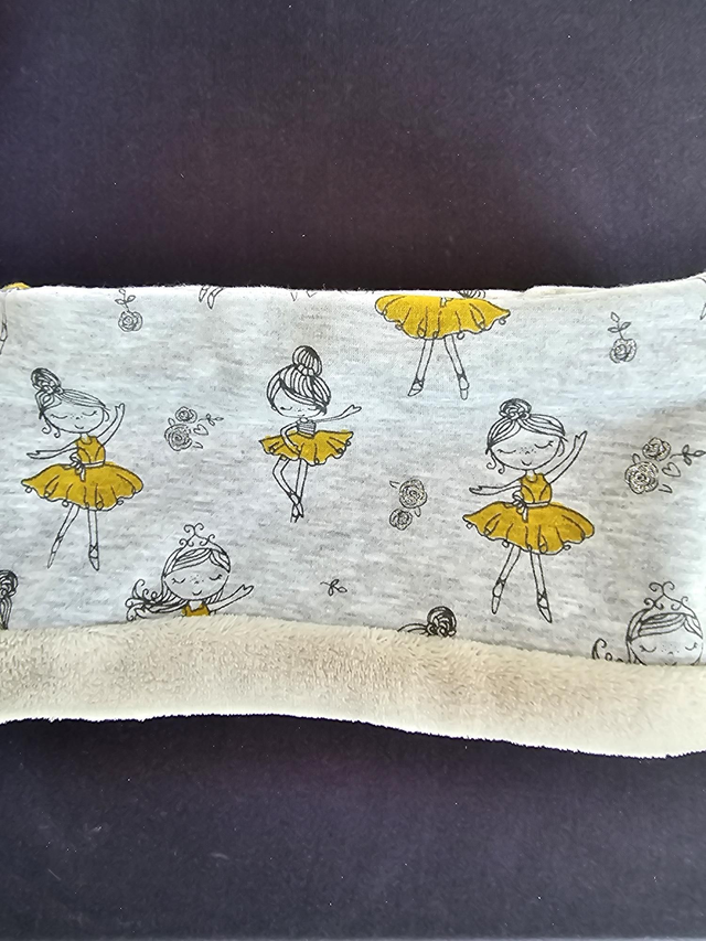 snood baby ballerines