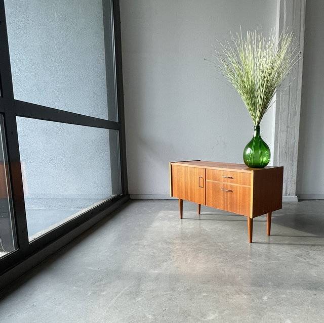 Vintage audio lowboard 