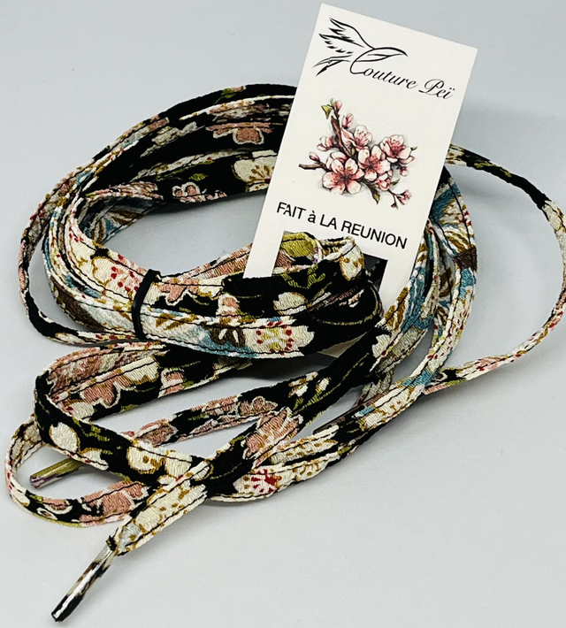 Lacet collection "Japon" noir fleuri 120 cm