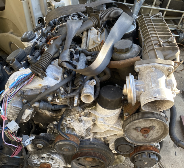 Moteur Mercedes C220 