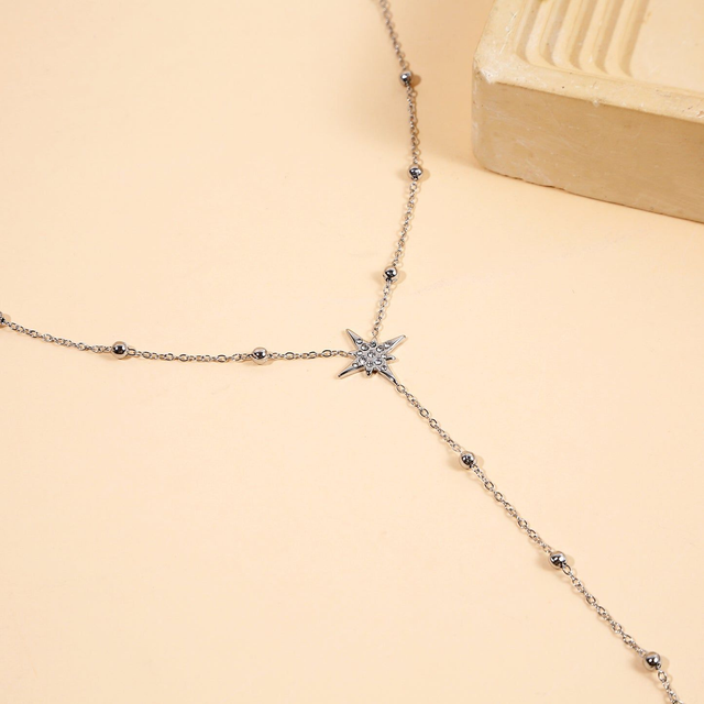 Collier chaîne Y argentée étoile avec strass et perles / longueur 39 cm - rallonge 5cm / ajustement 8cm